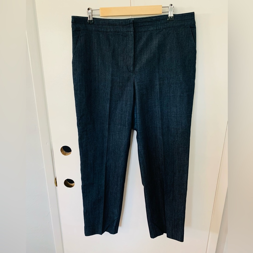 St. John Chambray Denim Crop